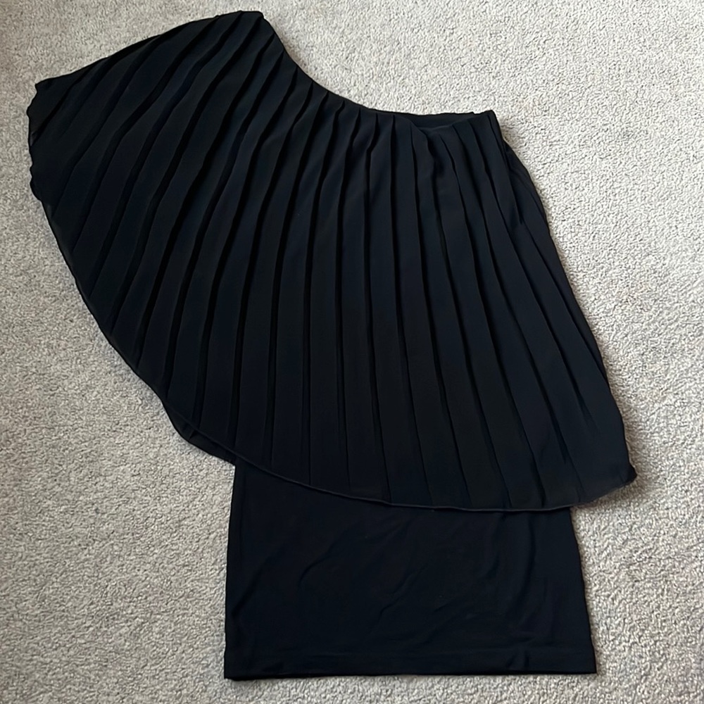 Guess One Shoulder Dress